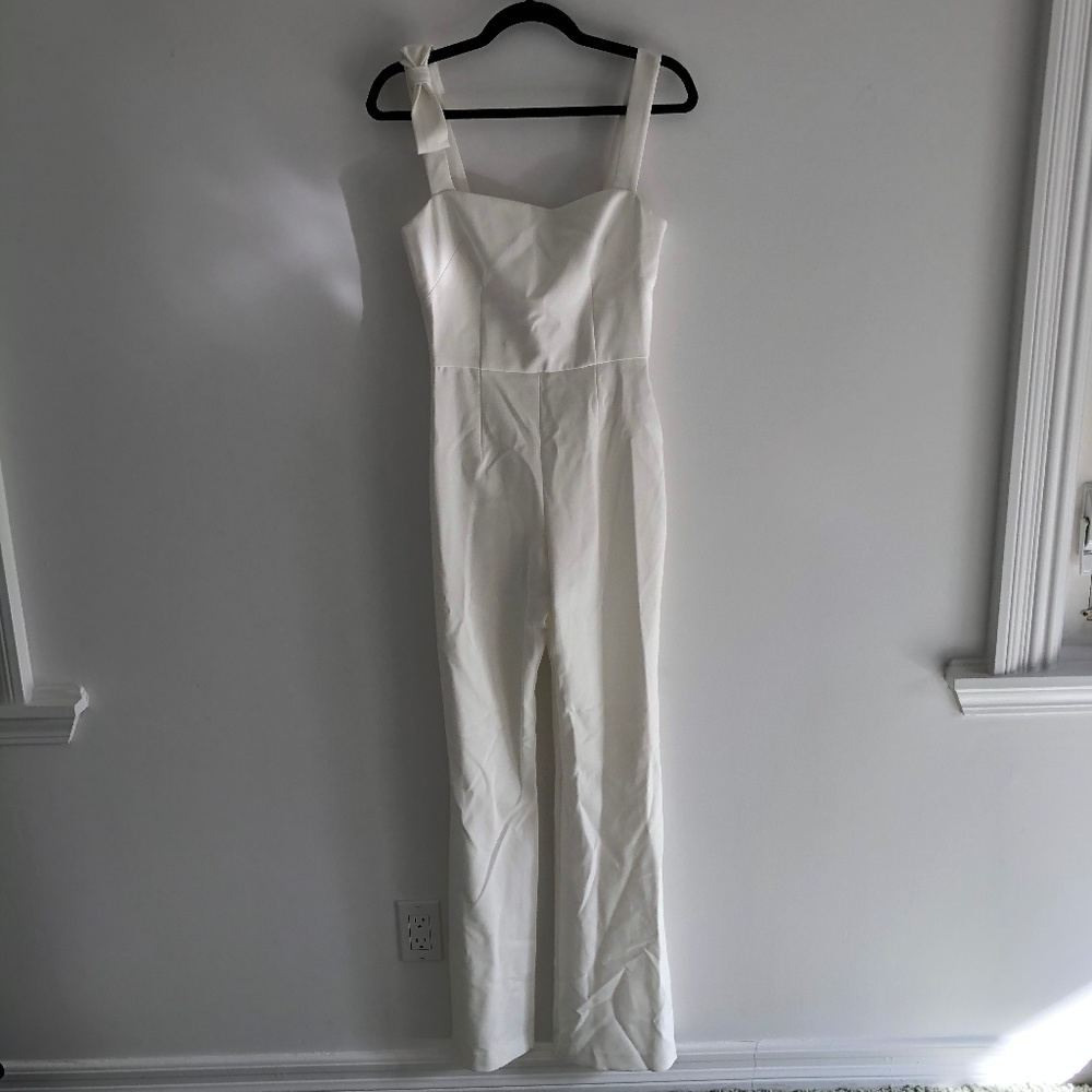 Black Halo Dana Jumpsuit - Porcelain